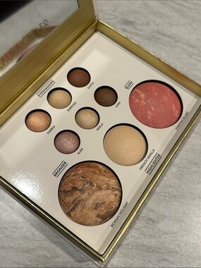 2 Laura Geller Bundle Palette